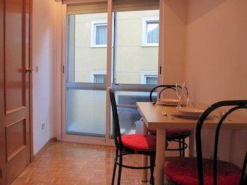 Apartamentos Madrid Hortaleza Exterior photo